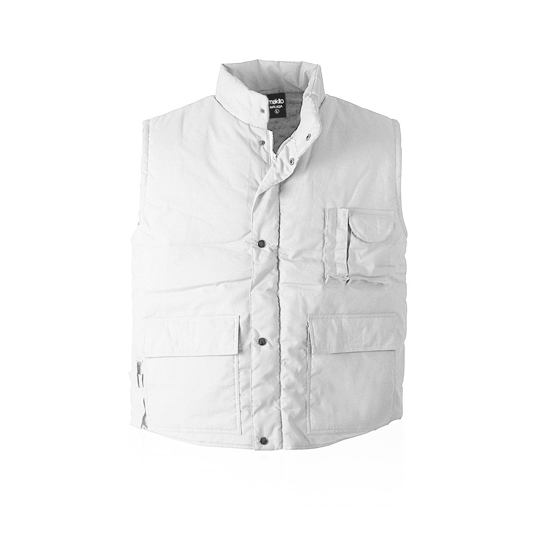 gilet blanc sans manche sur un fond blanc