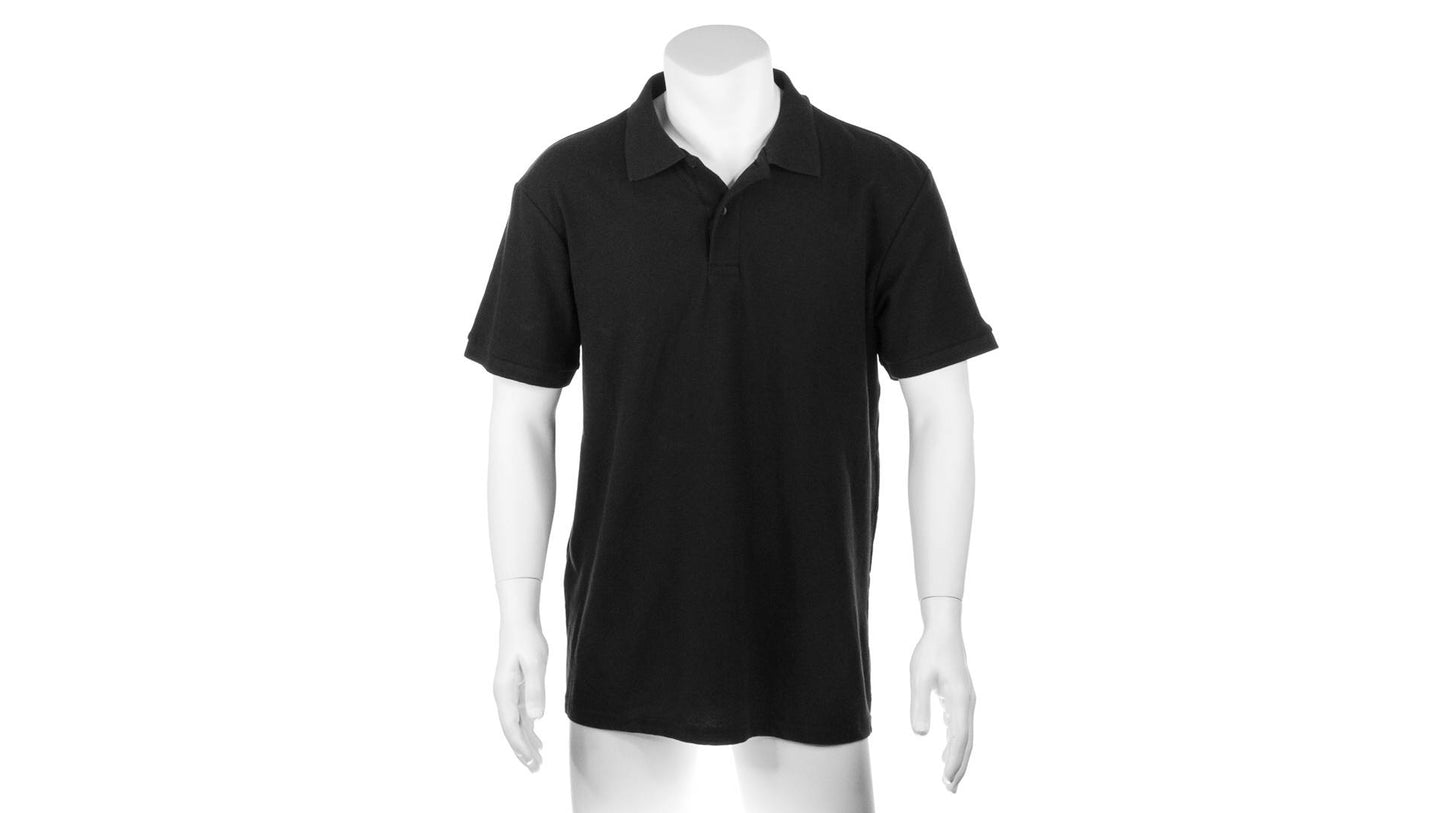 polo sur un mannequin blanc de face