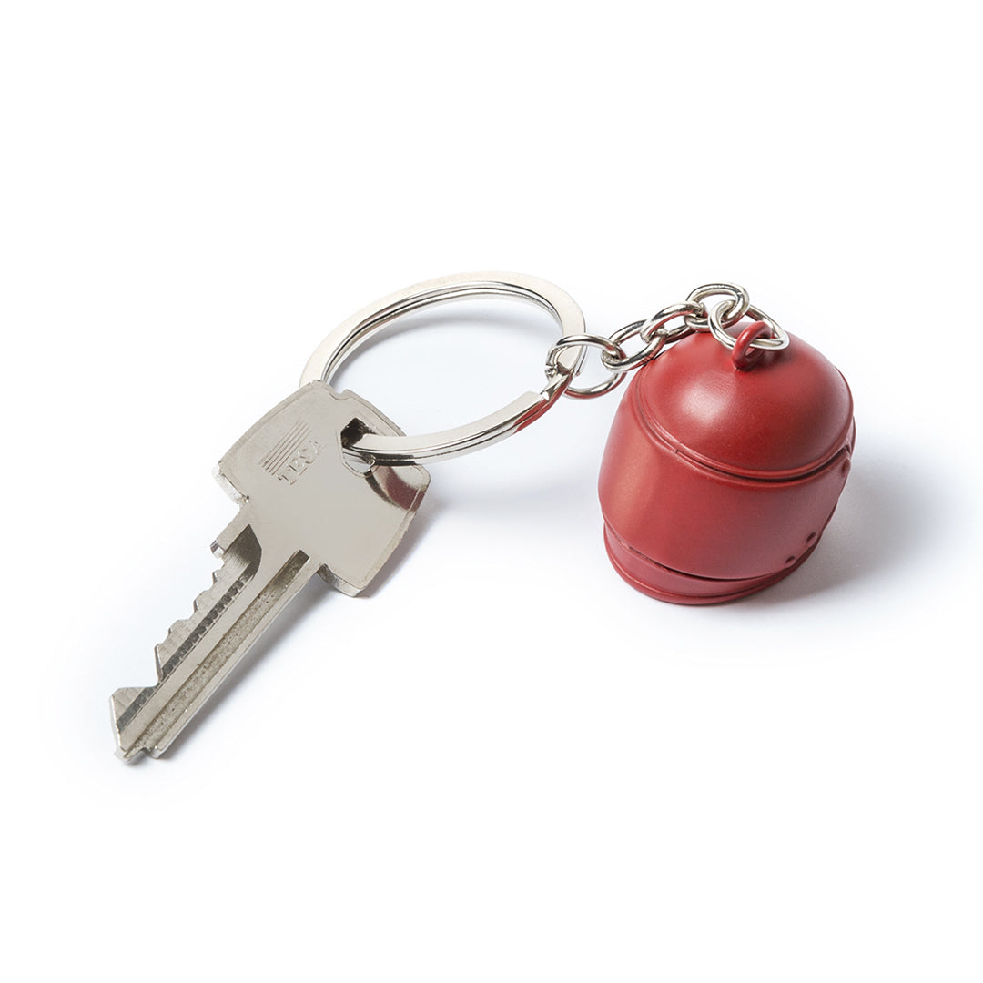 Porte clé en forme de casque métallique et personnalisable, de couleur rouge. Clé attaché à la boucle métallique