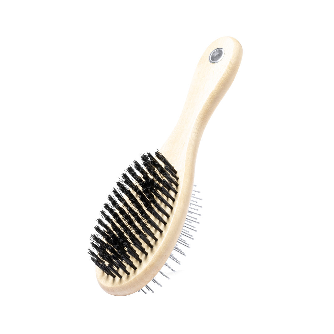 Brosse pour animaux de compagnie avec poignée en bois résistant.