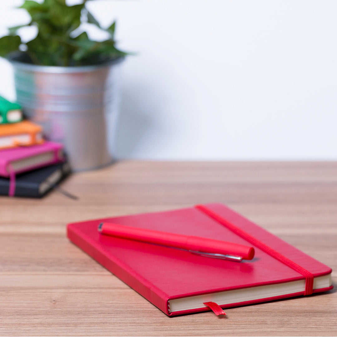 Carnet de notes avec 100 feuilles avec couverture en similicuir et stylo assorti MARDEN marquage logo