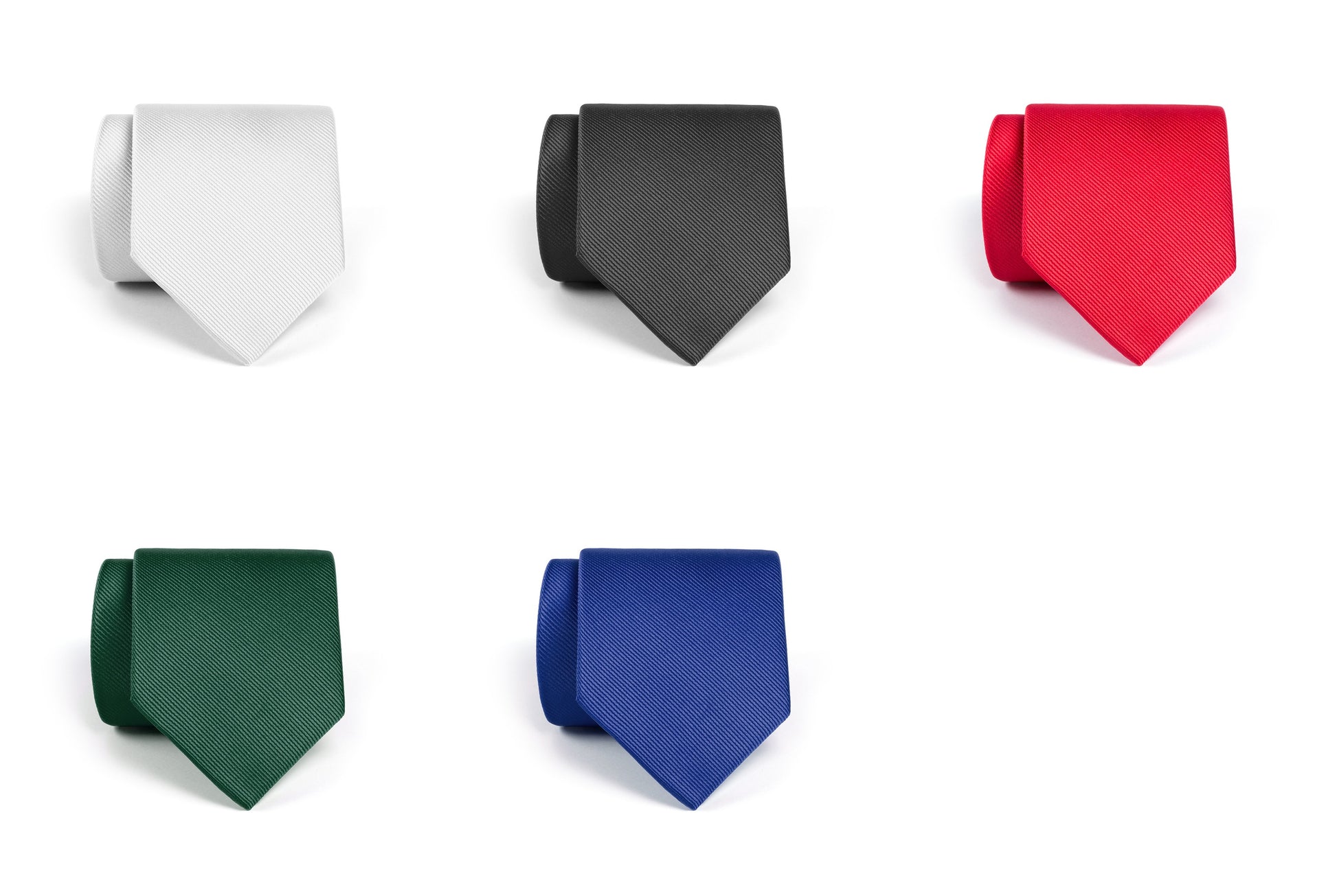 Cravate en polyester doux satiné SERQ coloris multiples