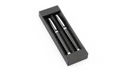 stylos lumix Combinaison harmonieuse d'aluminium et d'argent pour un look sophistiqué.