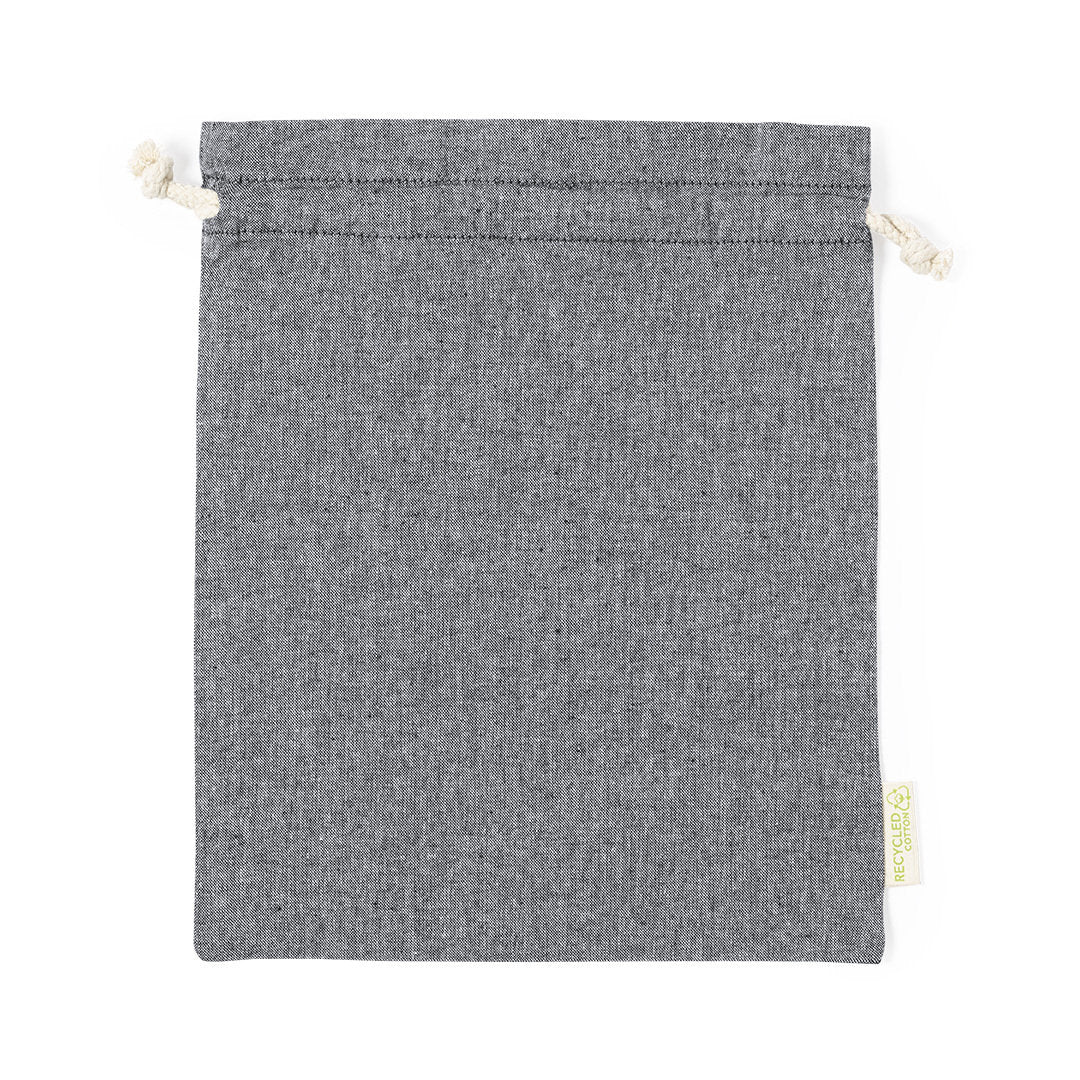 Sac en matière résistante, 100% coton recyclé GRS 120g/m2, avec cordon de fermeture et certification GRS.