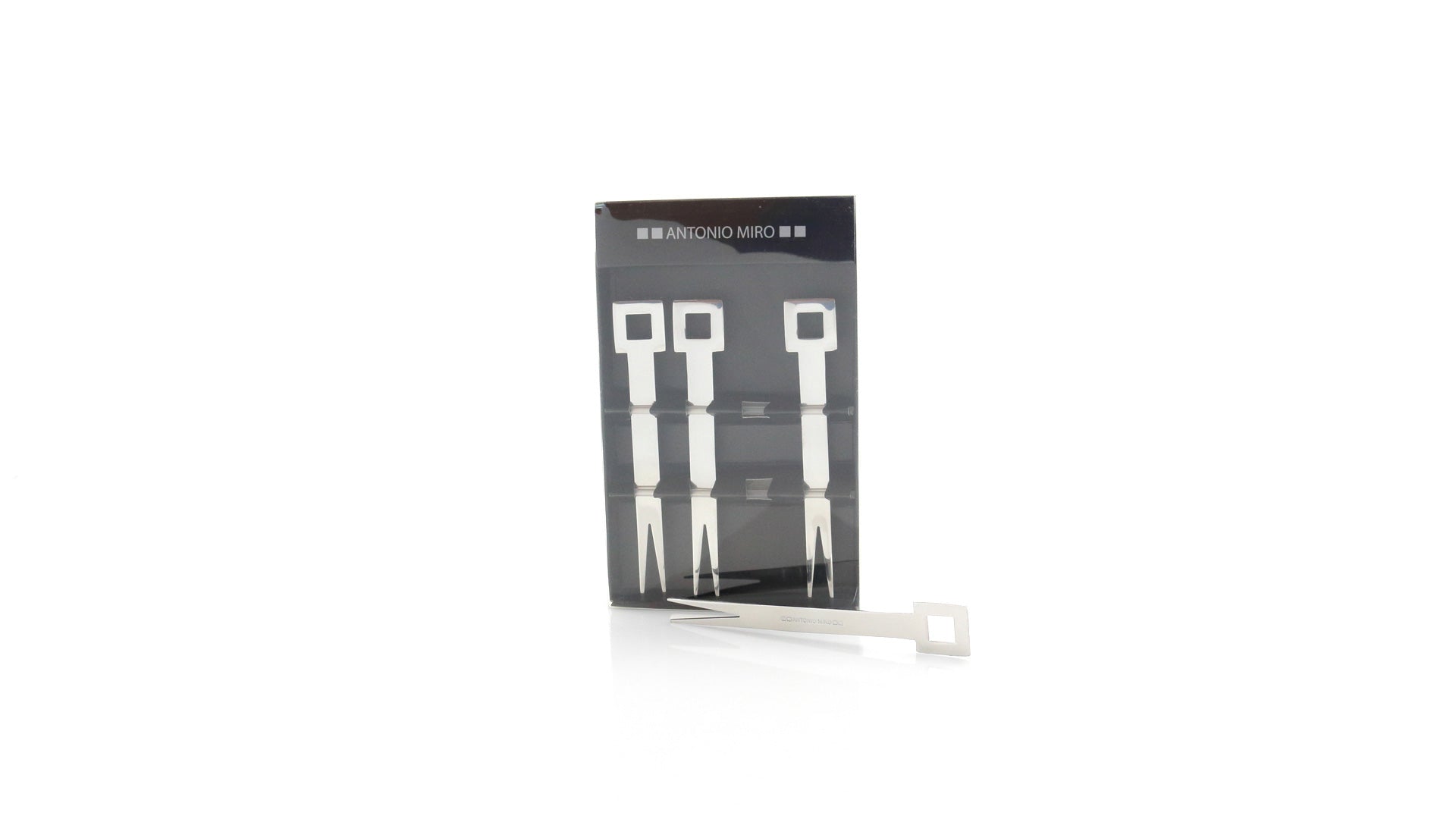 Élégant ensemble de fourchettes en acier inoxydable, 4 pièces.