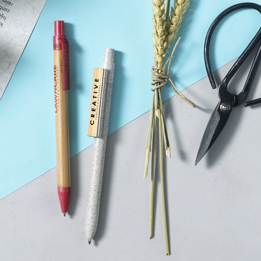 stylo yusin avec Design écologique combinant bambou, paille de blé, et PP, parfait pour les entreprises soucieuses de l'environnement.