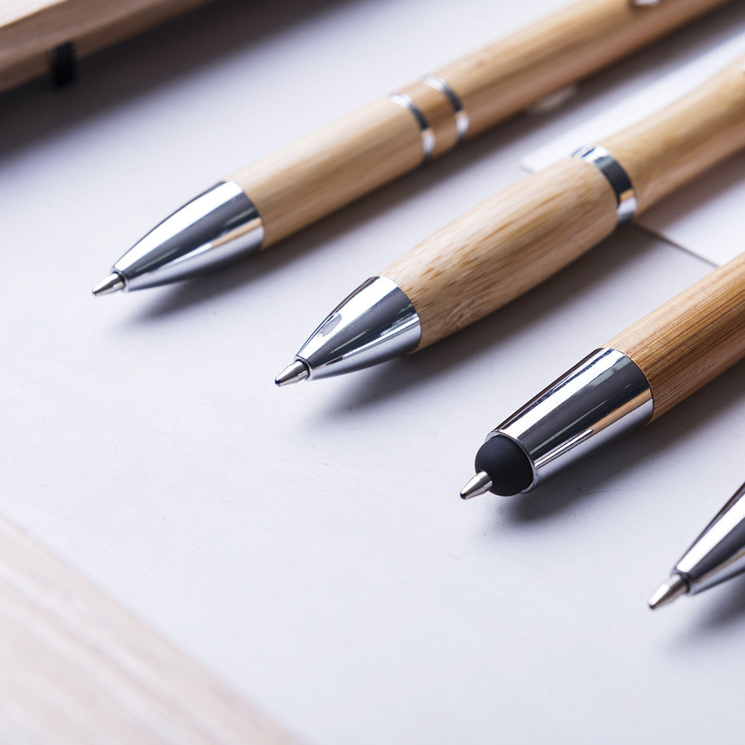stylo nikox avec Cartouche jumbo avec encre noire, offrant jusqu'à 800 mètres d'écriture avec une épaisseur de 1 mm.